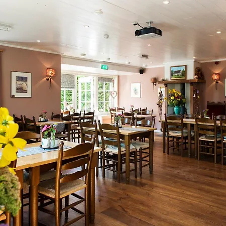 De Sfeerstal 3* Nieuwveen