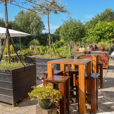 De Sfeerstal 3* Nieuwveen