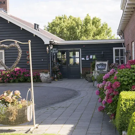 Gæstehus De Sfeerstal 3*