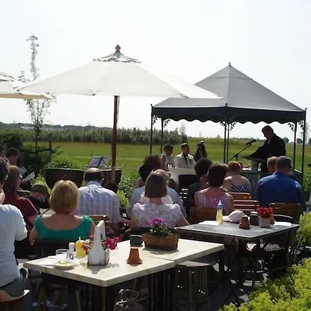 De Sfeerstal Gæstehus 3*