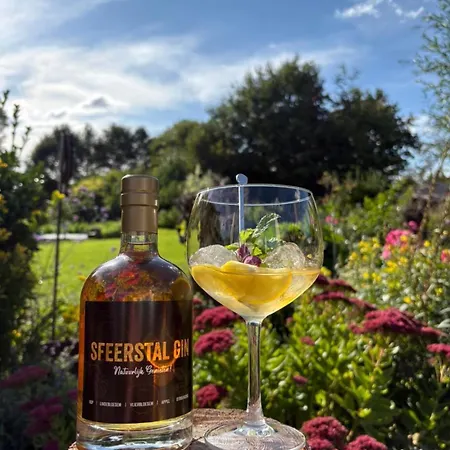 De Sfeerstal 3*