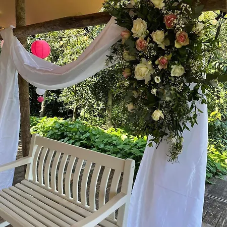 De Sfeerstal Gæstehus