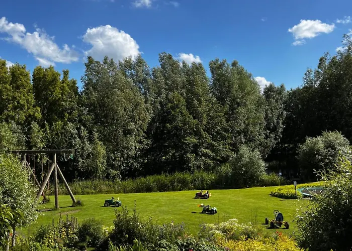 De Sfeerstal 3* Nieuwveen