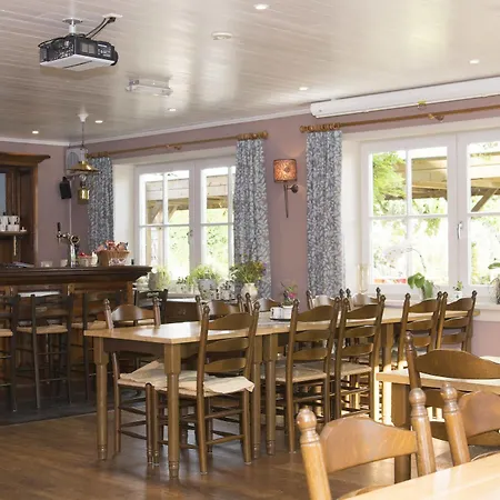 De Sfeerstal Guest house Nieuwveen