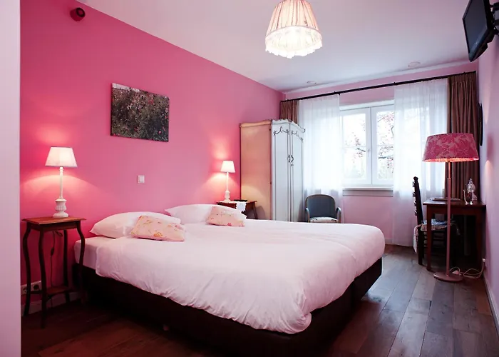 De Sfeerstal Nieuwveen