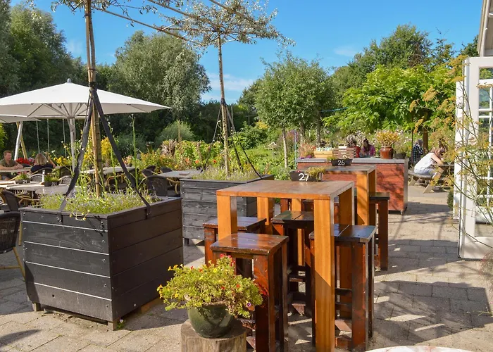 De Sfeerstal 3* Nieuwveen